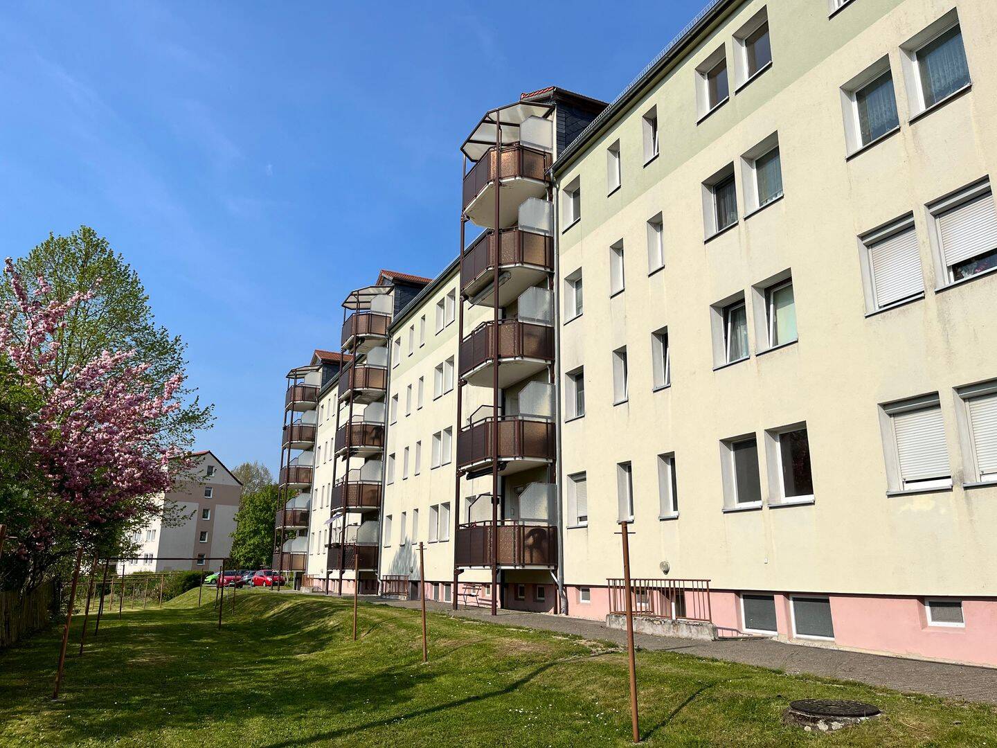 Sommer auf Balkonien. 2 Zimmer, 1.OG in Colditz, 4680 Colditz