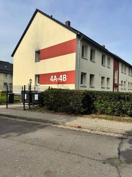 Ihr neues Zuhause in Schwarzenbek! Schicke, frisch renovierte 4-Zimmer-Wohnung mit Balkon!, 21493 Schwarzenbek