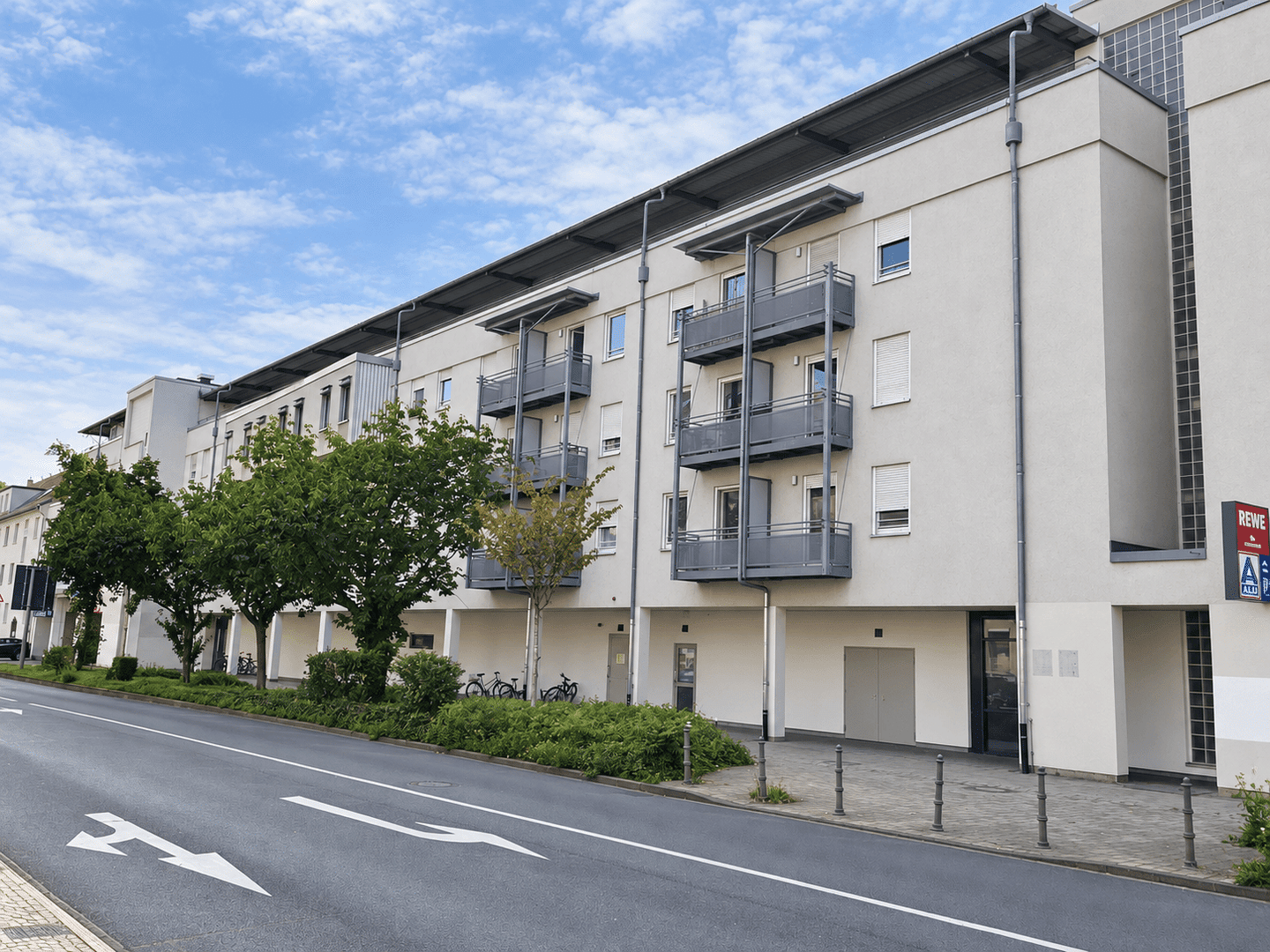KOMPAKT UND KOMFORTABEL | 1-Raum-Wohnung mit Einbauküche, Balkon und Aufzug, 4299 Leipzig (Probstheida Stötteritz)