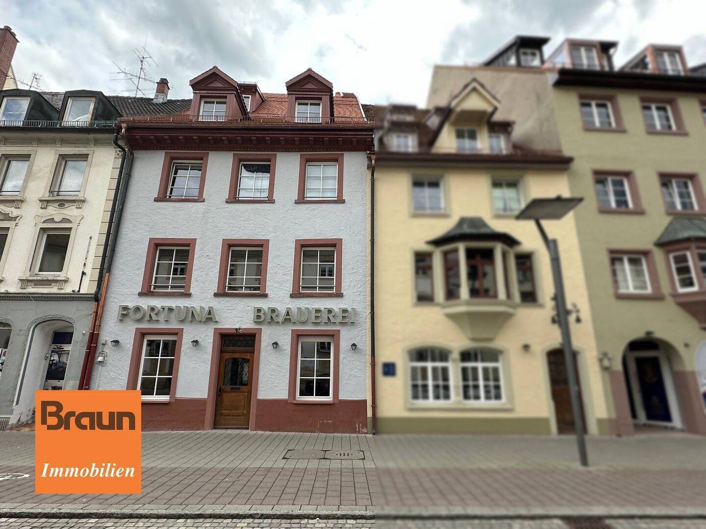 Kernsanierte und stillvolle 3,5-Zimmer-Mietwohnung im Herzen von VS-Villingen, Altstadt (Denkmal), 78050 Villingen-Schwenningen