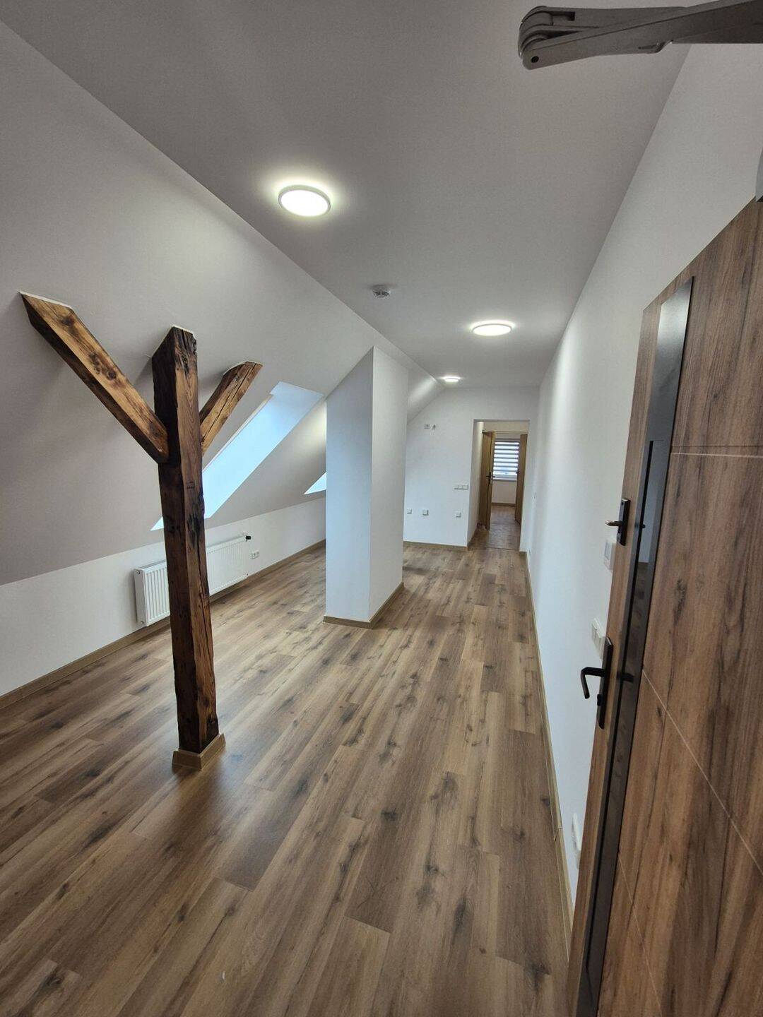Attraktive 2-Zimmer-Wohnung mit Bad in Leuba, 2899 Ostritz