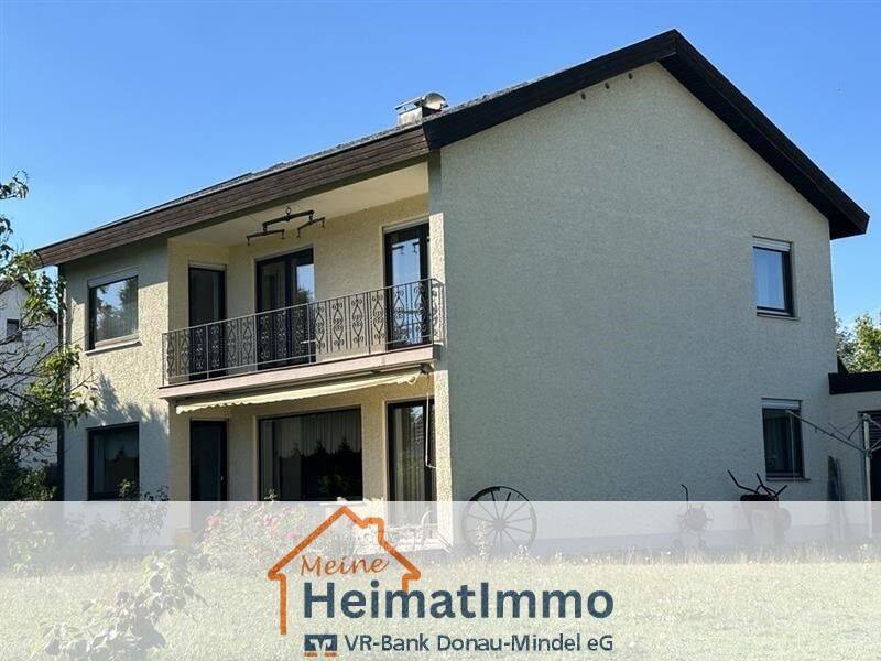 999 m² Grundstück in Dillingen: Familienhaus mit Terrasse, Loggia & Garage, 89407 Dillingen a.d. Donau