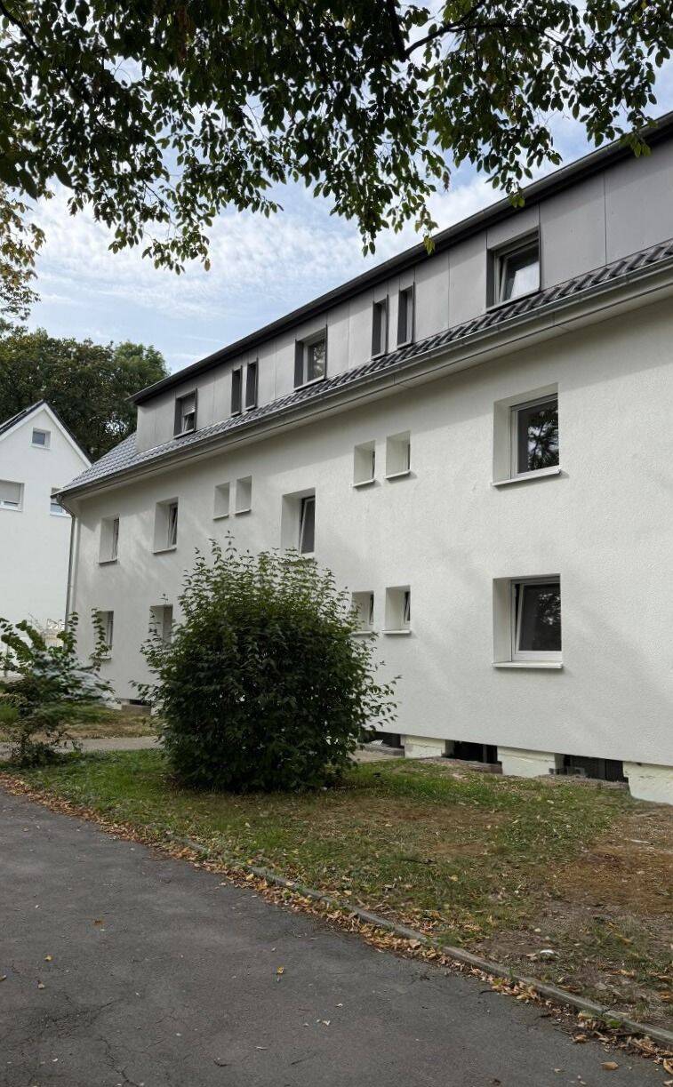 Sanierte familienfreundliche 4-Zimmer-Wohnung im Süden von Soest, 59494 Soest