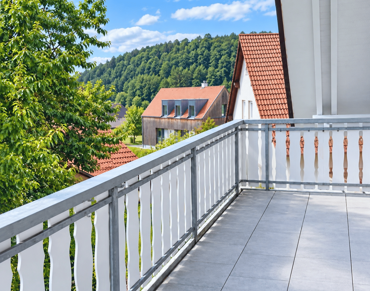 3-Zimmer-Wohnung mit zwei Balkonen in Weigendorf-Högen, 91249 Weigendorf