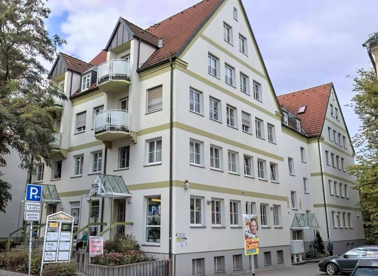 Zentral Wohnen mit Balkon, 8056 Zwickau