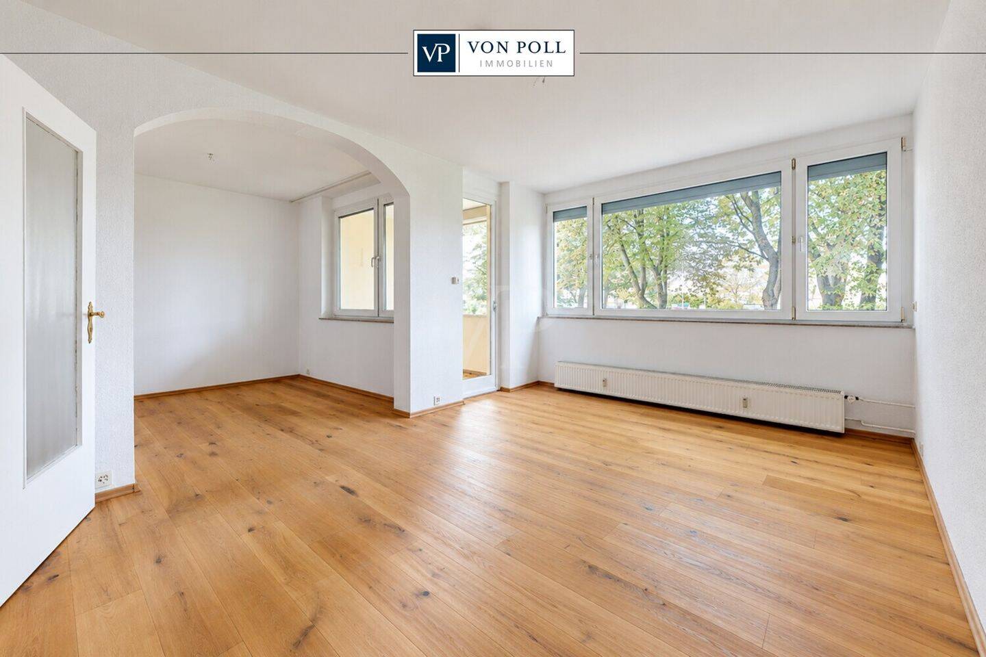 Renovierte 3,5-Zimmer-Wohnung mit Loggia und großzügigem Wohnbereich, 53123 Bonn