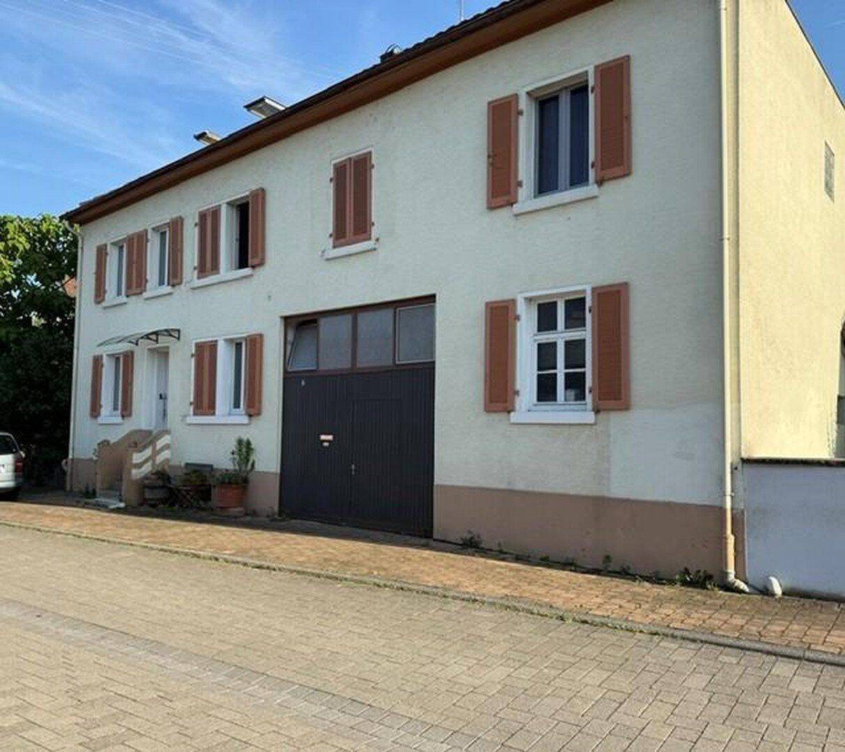 Leben, wo andere Urlaub machen! Modernisiertes Zuhause f. Generationen, Homeoffice – provisionsfrei!, 79361 Sasbach am Kaiserstuhl
