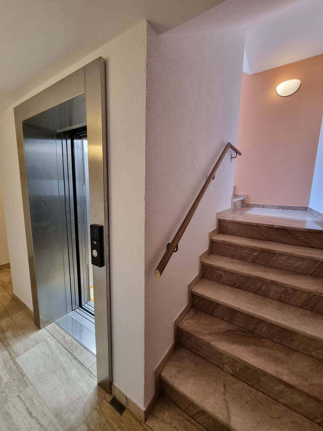 4,5 Zimmer Wohnung in Kassel- Kirchditmold, 34130 Kassel (Harleshausen Kirchditmold)