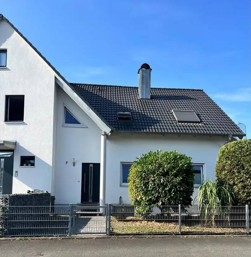 Ruhige Zweizimmerwohnung in Dechsendorf, 91056 Erlangen