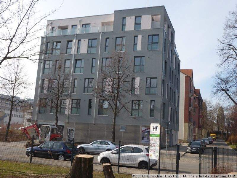 1-Raum-Apartment mit Einbauküche, 1159 Dresden