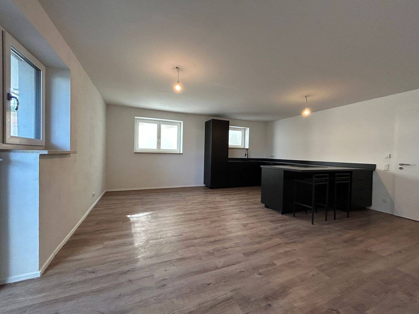 Moderne und großzügige Souterrain-Wohnung in 91757 Treuchtlingen, 91757 Treuchtlingen
