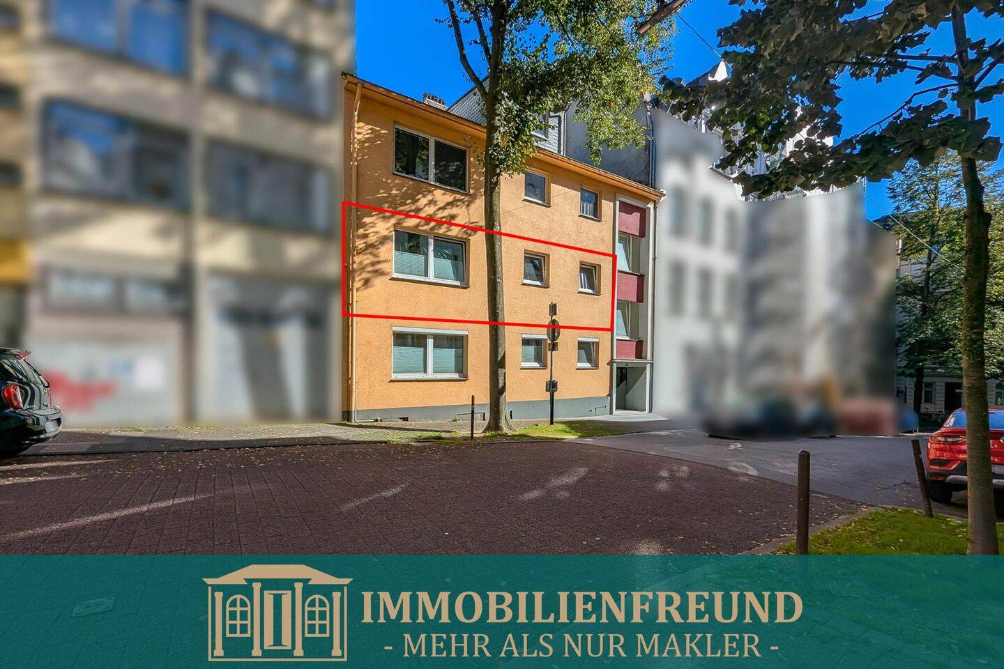 Von Meisterhand ausgebaut: 3-Zimmer-Wohnung mit überdachtem Balkon und Einbauküche in Oberbarmen, 42277 Wuppertal (Barmen)