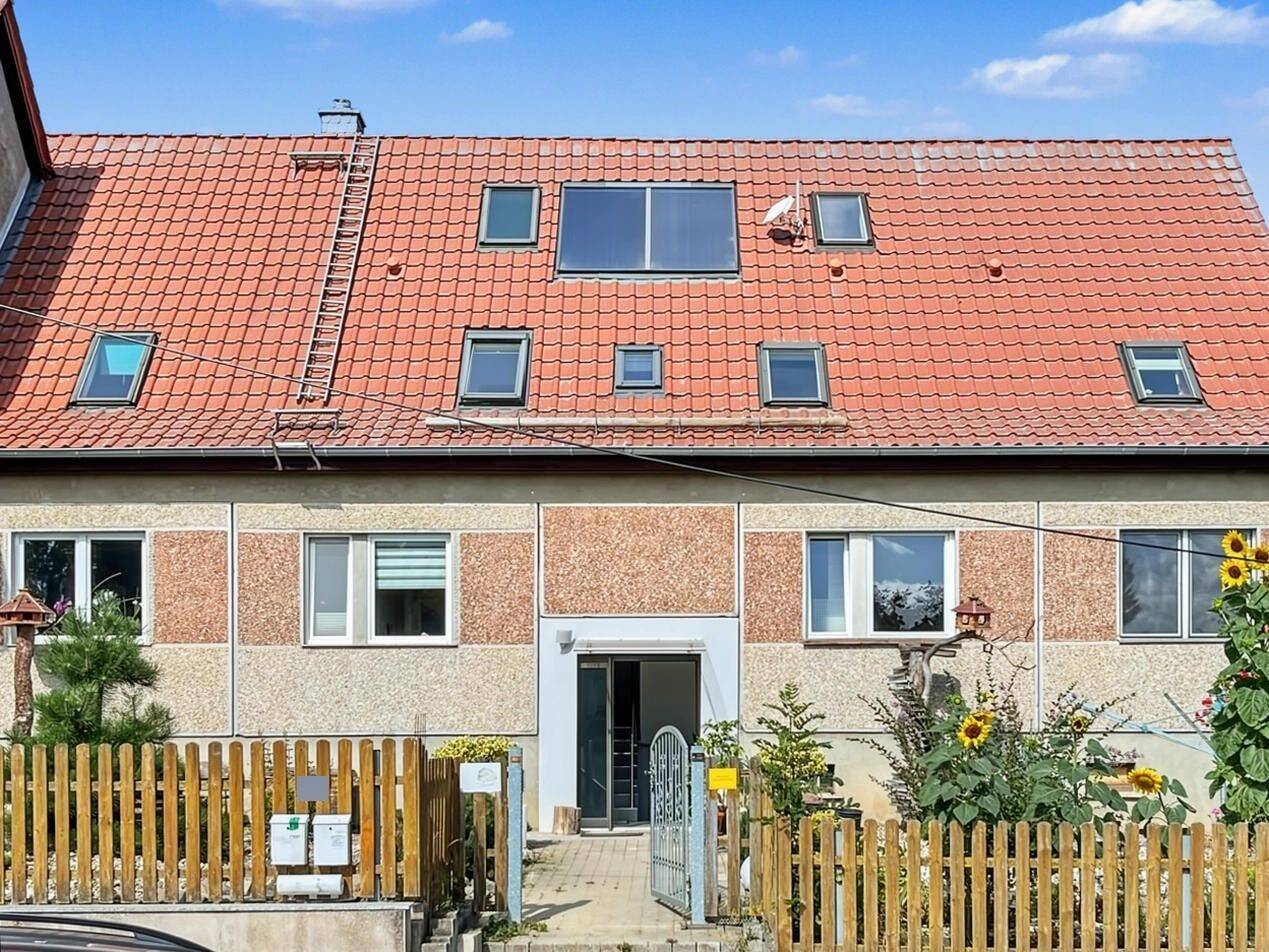 Charmantes Reihenmittelhaus mit zwei Wohneinheiten in Breitenbach bei Sangerhausen, 6526 Sangerhausen