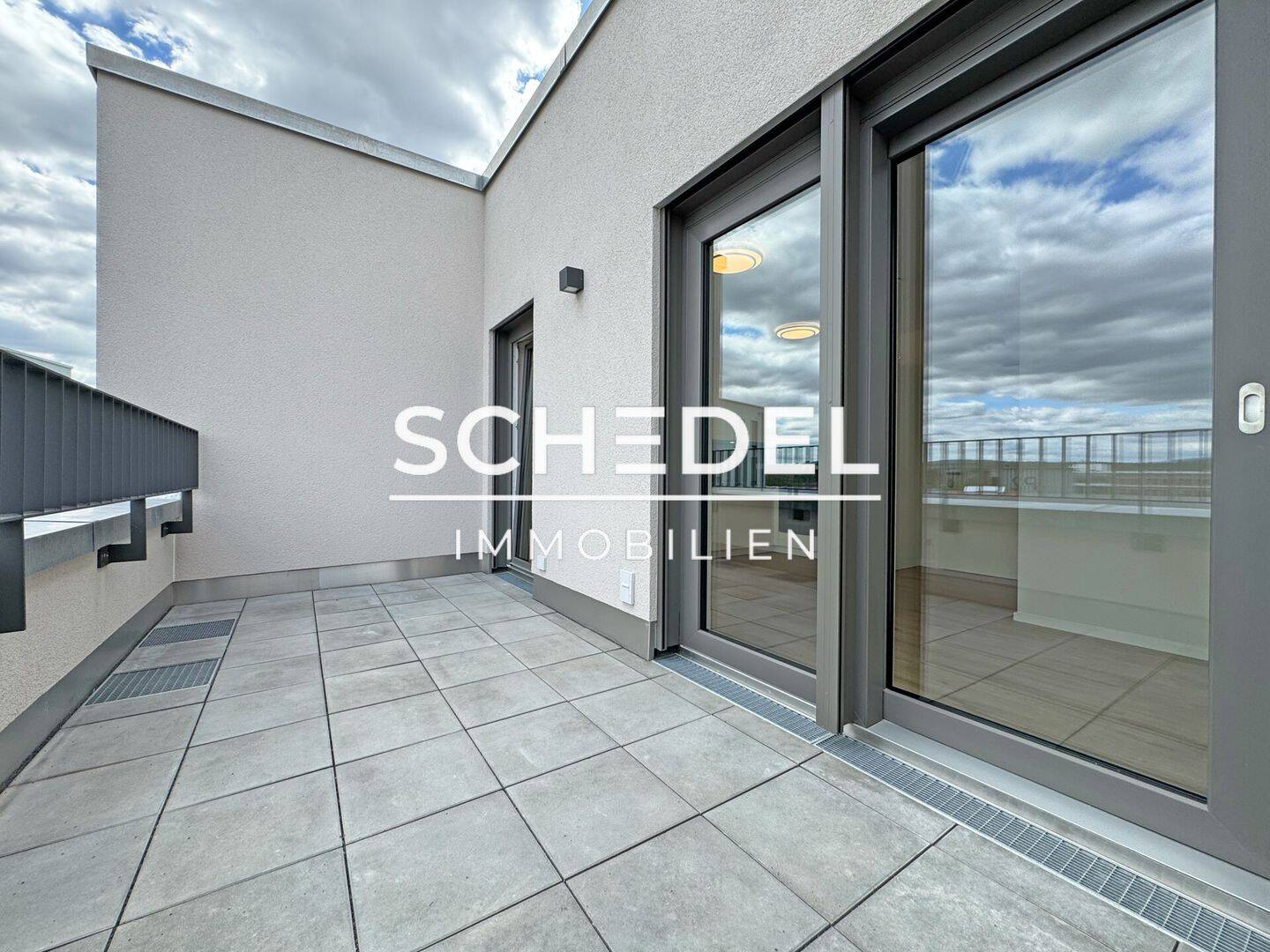 Exklusive 2-Zimmer Penthouse Wohnung mit schöner Dachterrasse – stilvolles Wohnen über den Dächern, 96052 Bamberg (Bamberg Gartenstadt Hirschknock Kramersfeld)