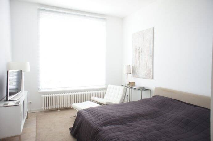 Sonniges 1-Zimmer-Appartment in Pöseldorf mit herrlichem Blick in den Garten (Süden)., 20148 Hamburg (Eimsbüttel Harvestehude Rotherbaum)