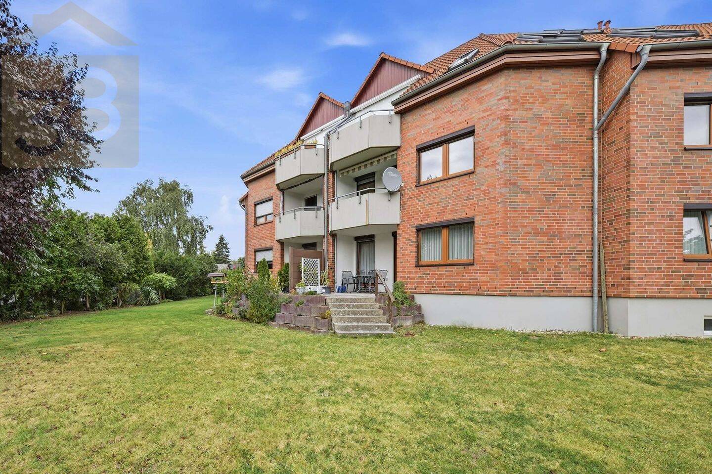Helle Dreizimmerwohnung mit Carport und Balkon in Sandkamp! Meine Immobilie = mein Partner!, 38442 Wolfsburg (Ehmen Fallersleben Mörse Sandkamp Sülfeld)