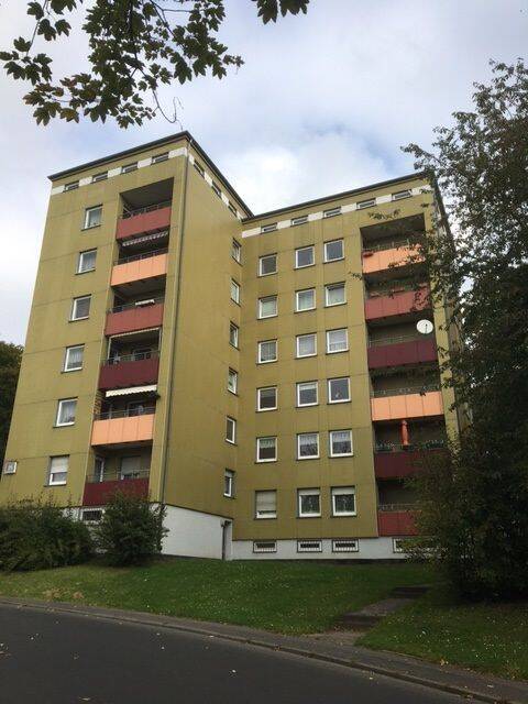2-Zimmer-Wohnung im Erdgeschoss in Kassel-Wolfsanger mit Balkon, 34125 Kassel