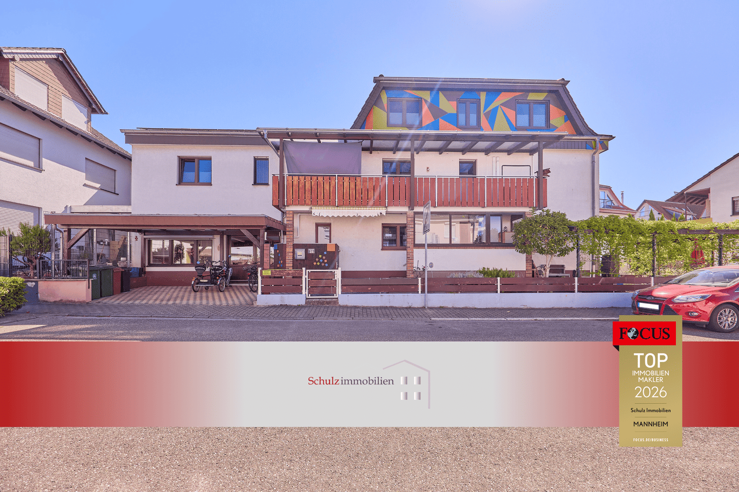 Gepflegtes Einfamilienhaus mit 7 Zimmern, Balkon, Carport und PV-Anlage in Nußloch, 69226 Nußloch