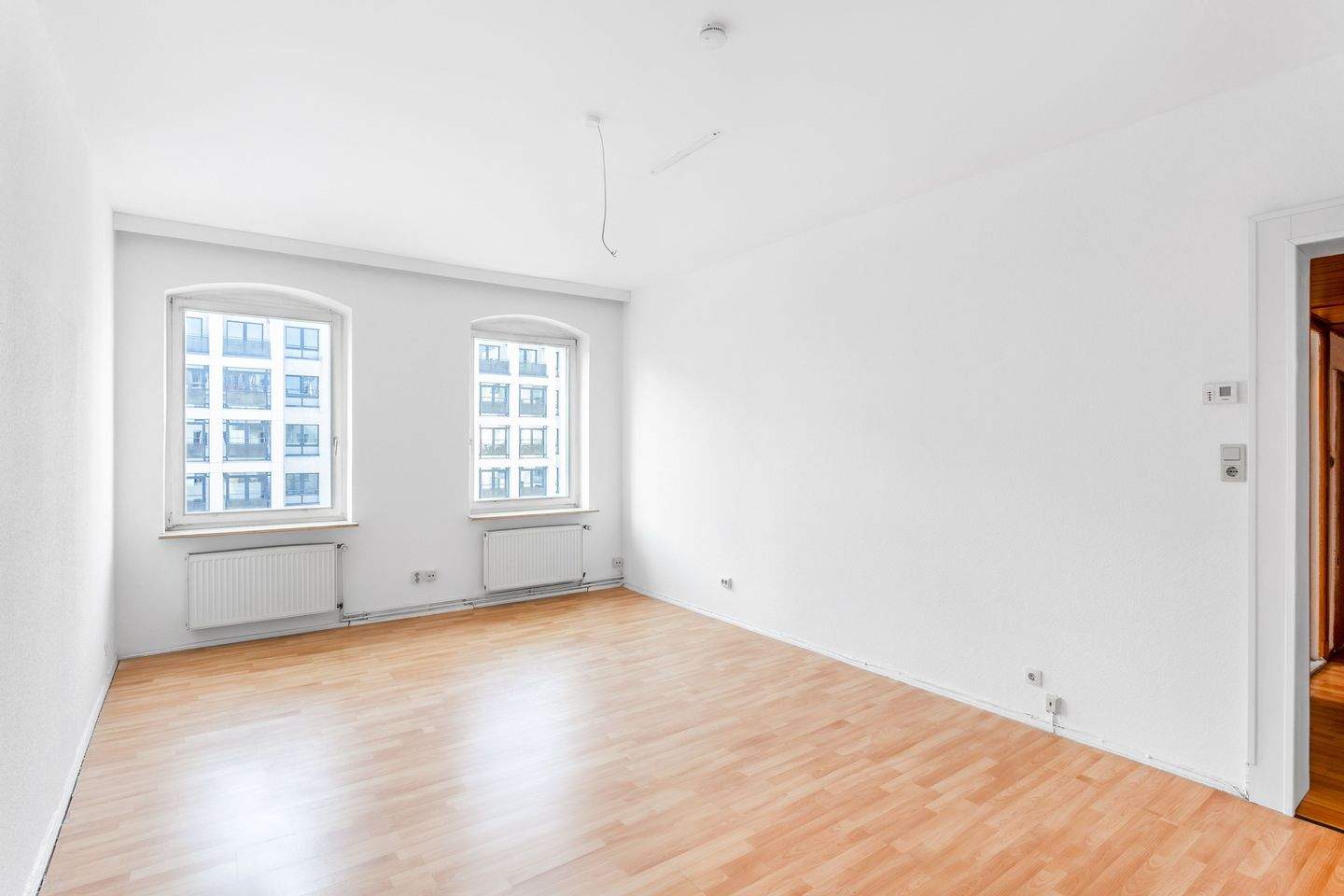 Helle bezugsfreie Balkonwohnung mit etwa 54m² nahe Schloss Charlottenburg, 10627 Berlin (Charlottenburg-Wilmersdorf Charlottenburg)