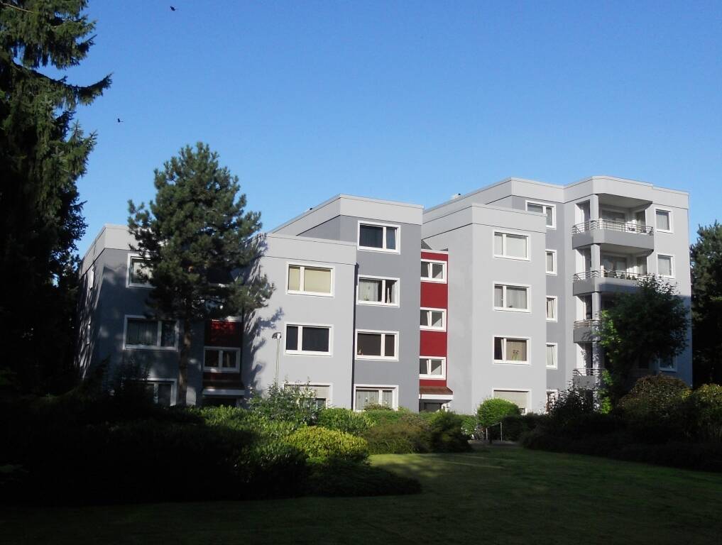 2 Zimmer Wohnung mit Balkon im gepflegten 8-Familienhaus in Buer, 45894 Gelsenkirchen (Buer)