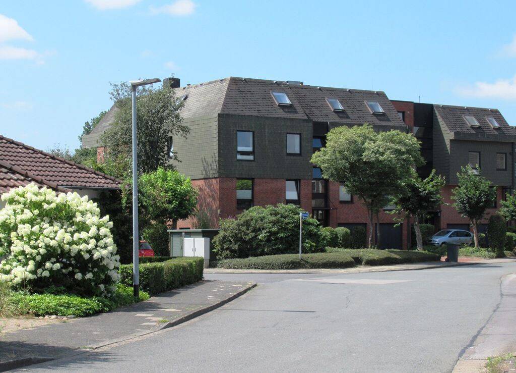 Zentrumsnaher Wohnlage: Geräumige Single-Wohnung im 2. OG mit großem  Balkon, 49661 Cloppenburg