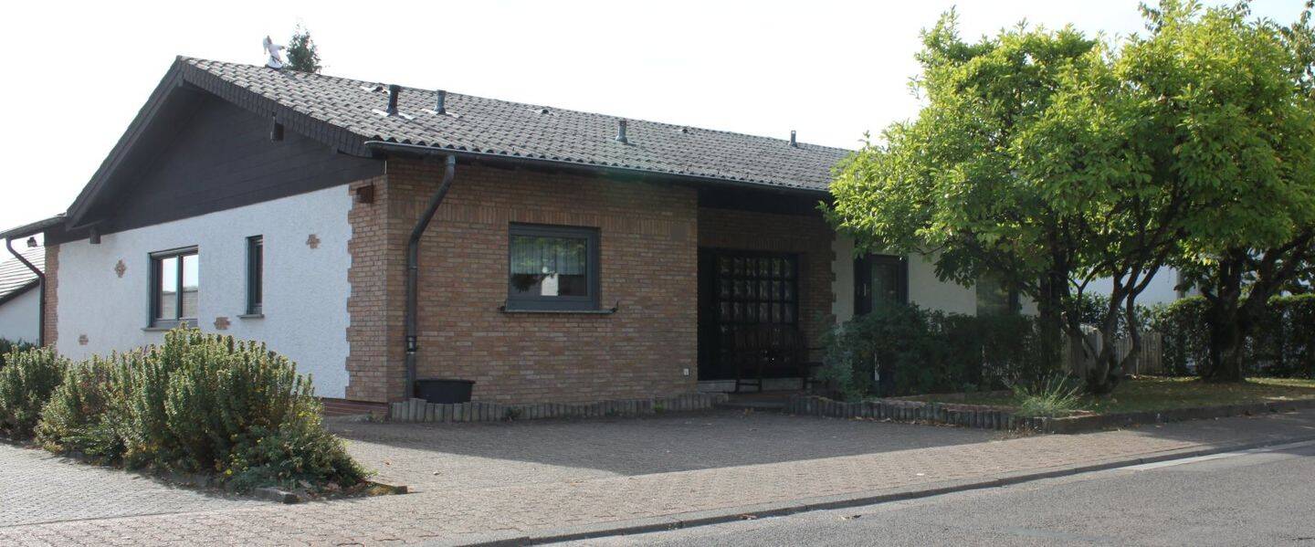 Reizvolles Einfamilienhaus in Völklingen-Ludweiler zu verkaufen, 66333 Völklingen