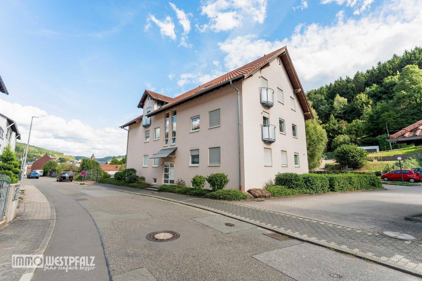Wohnen mit Blick ins Grüne – helle 3-Zimmer-Wohnung mit Balkon & Stellplatz, 66976 Rodalben