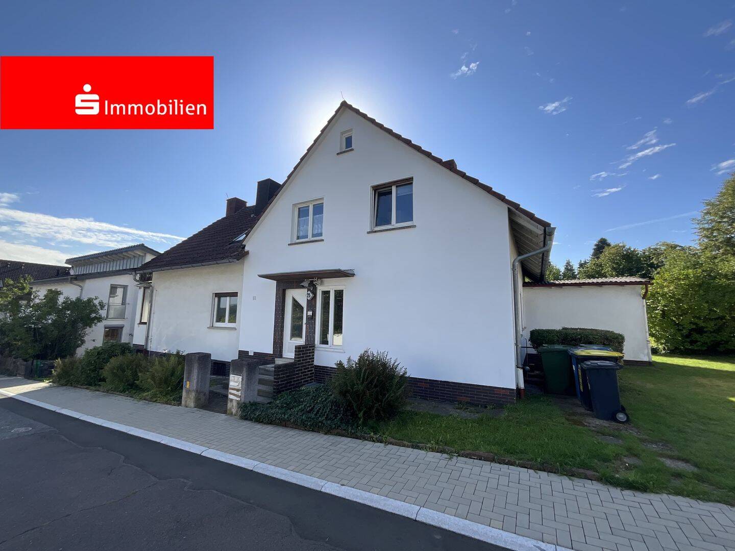 Wohnhaus mit zusätzlichem Vermietungspotenzial in ruhiger Lage von MR – Wehrda, 35041 Marburg
