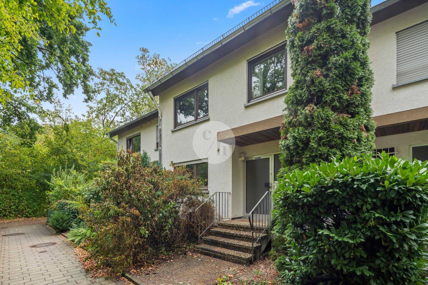 Charmantes Reihenmittelhaus in begehrter Lage in Merzhausen mit privatem Erbbaugeber, 79249 Merzhausen
