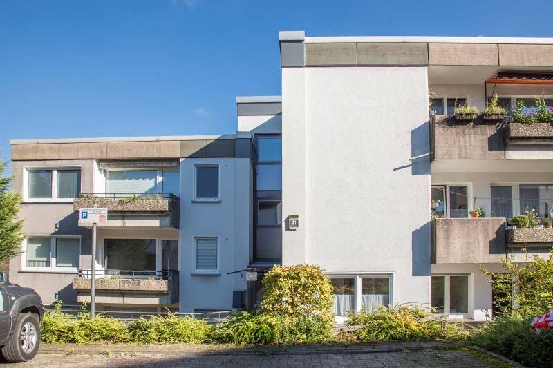 BGN – modernisierte 2-Zimmer-Wohnung in ruhiger Lage mit WBS, 42555 Velbert
