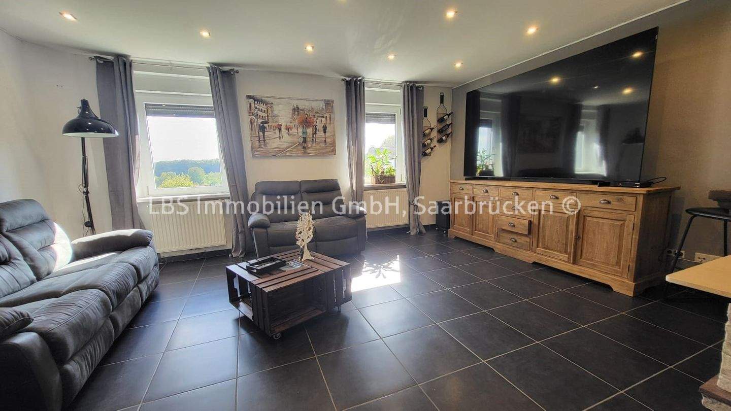 Liebevoll renoviertes Bauernhaus in Britten – 182 m² Wfl. – 1.133 m² Grundst. – Garten – Garage, 66679 Losheim am See