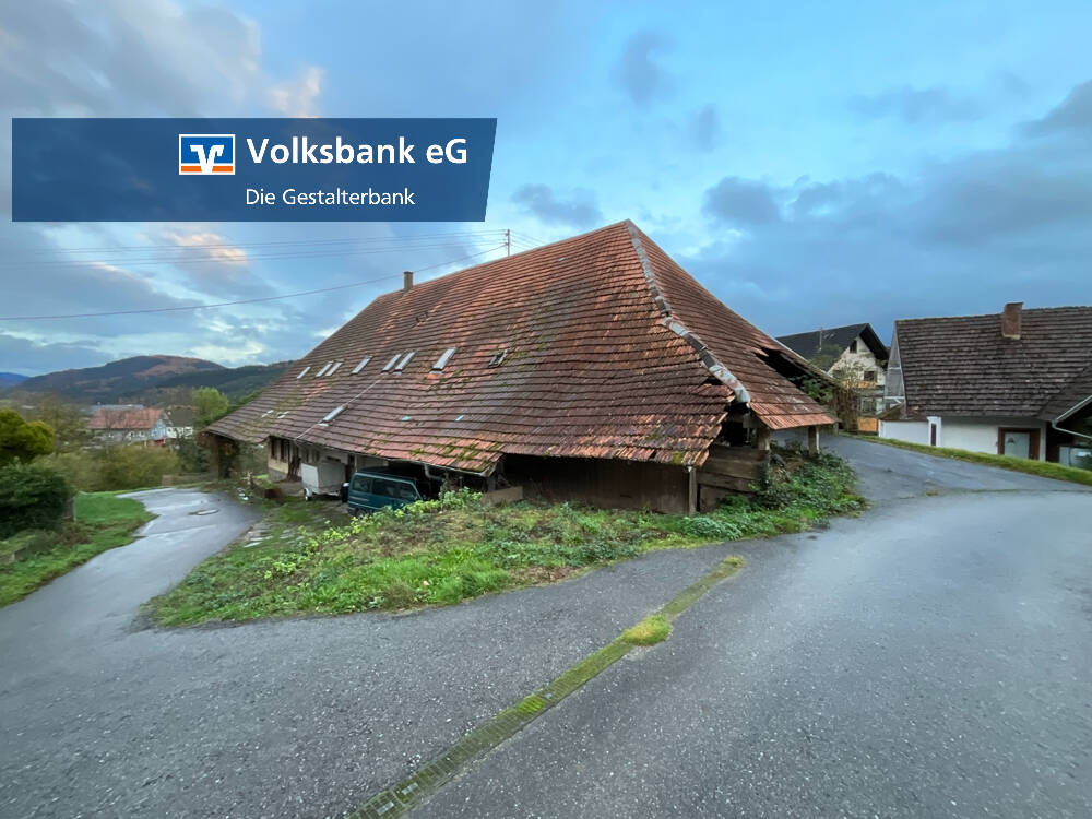 ***Historische Schwarzwaldhofhälfte in idyllischer Lage von Hofstetten wartet auf neues Leben***, 77716 Hofstetten