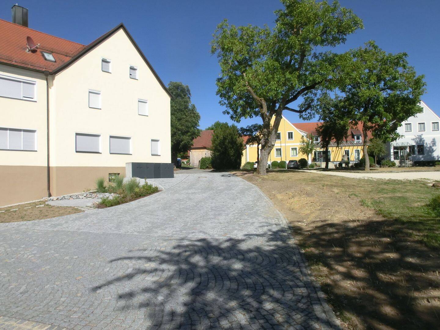 schöne 3-Zimmer-Wohnung in ruhiger Lage, 92289 Ursensollen