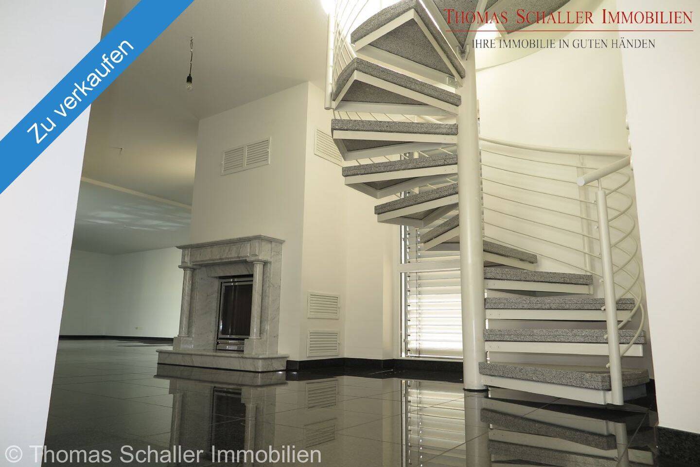 Exklusives „Haus-im-Haus“-Penthouse mit über 100 m² Dachterrasse in bester Lage von Fürth-Dambach, 90768 Fürth