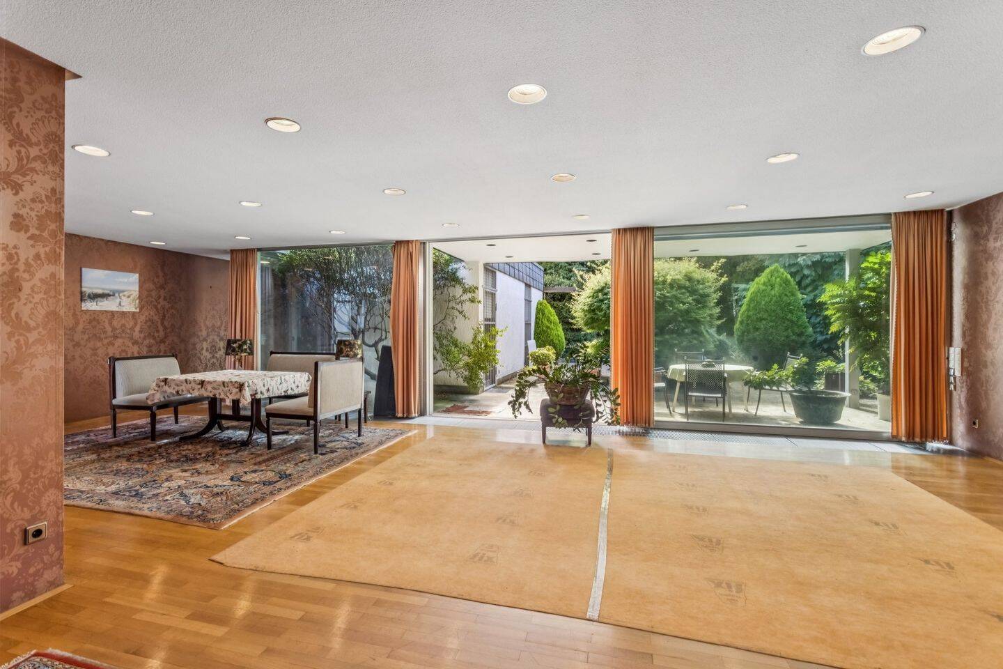 Naturnah – Ihr Bungalow in TOP-Lage mit Potenzial, 61118 Bad Vilbel