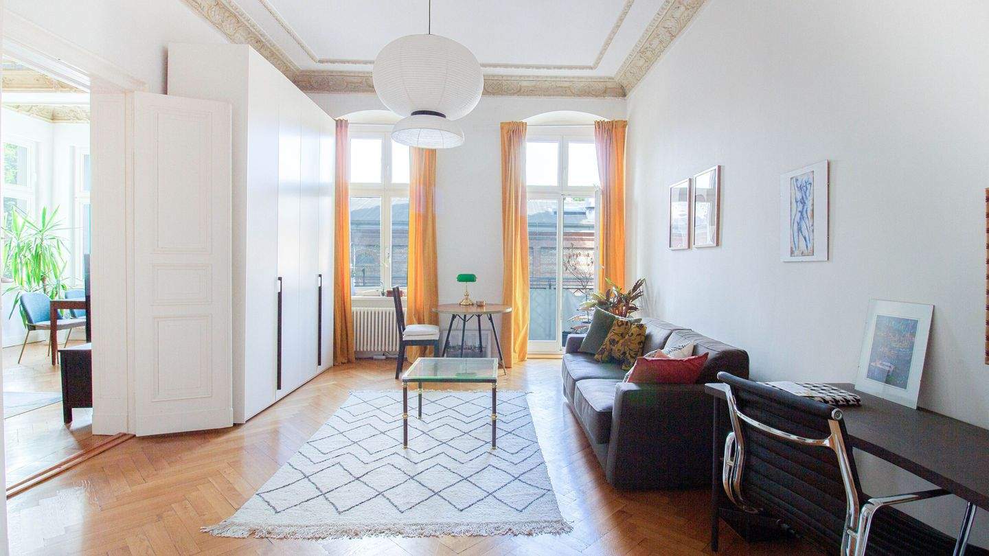 Stilvoller Altbauklassiker mit Aufzug – großzügige 4 Zimmer und feinste Details, 10243 Berlin (Friedrichshain-Kreuzberg Friedrichshain)