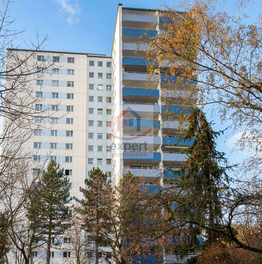 Bezugsfreie 2-Zimmer-Wohnung im 15. OG mit Balkon in Erlangen-Bruck zu kaufen, 91058 Erlangen (Bruck Eltersdorf Erlangen-Süd Sebaldussiedlung Tennenlohe)