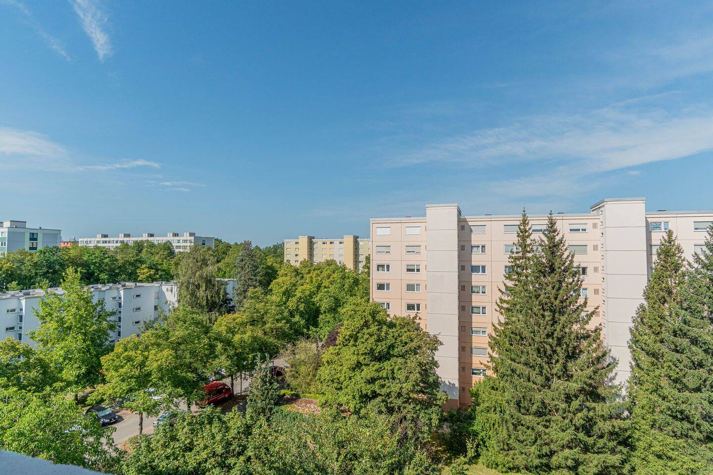Neuwertig renovierte 3-Zimmer-Wohnung – stilvoll wohnen und sofort einziehen, 81927 München (Bogenhausen)