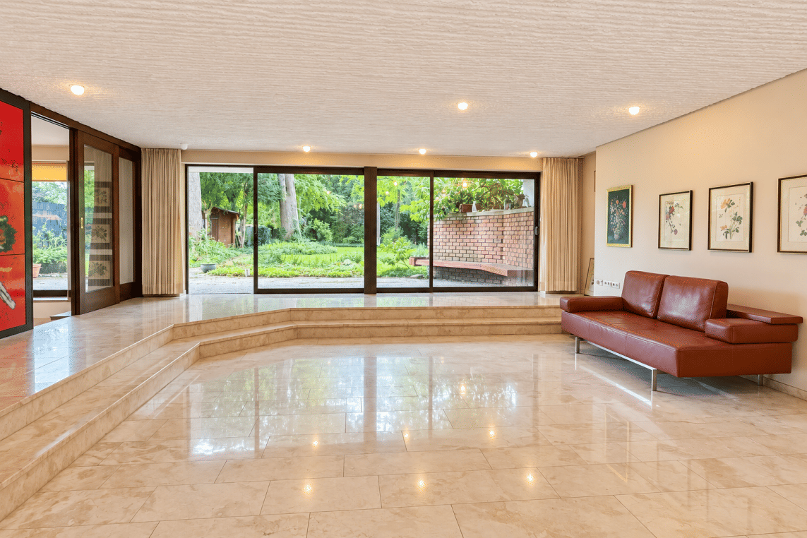 Außergewöhnliches Wohnen mit viel Raum, privatem Garten, Duplex-Garage und Gestaltungspotenzial in ruhiger Lage!!, 40221 Düsseldorf