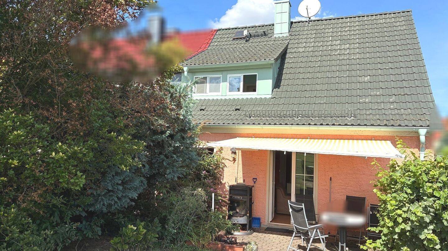 DHH mit Doppelgarage und Terrasse, 1683 Nossen