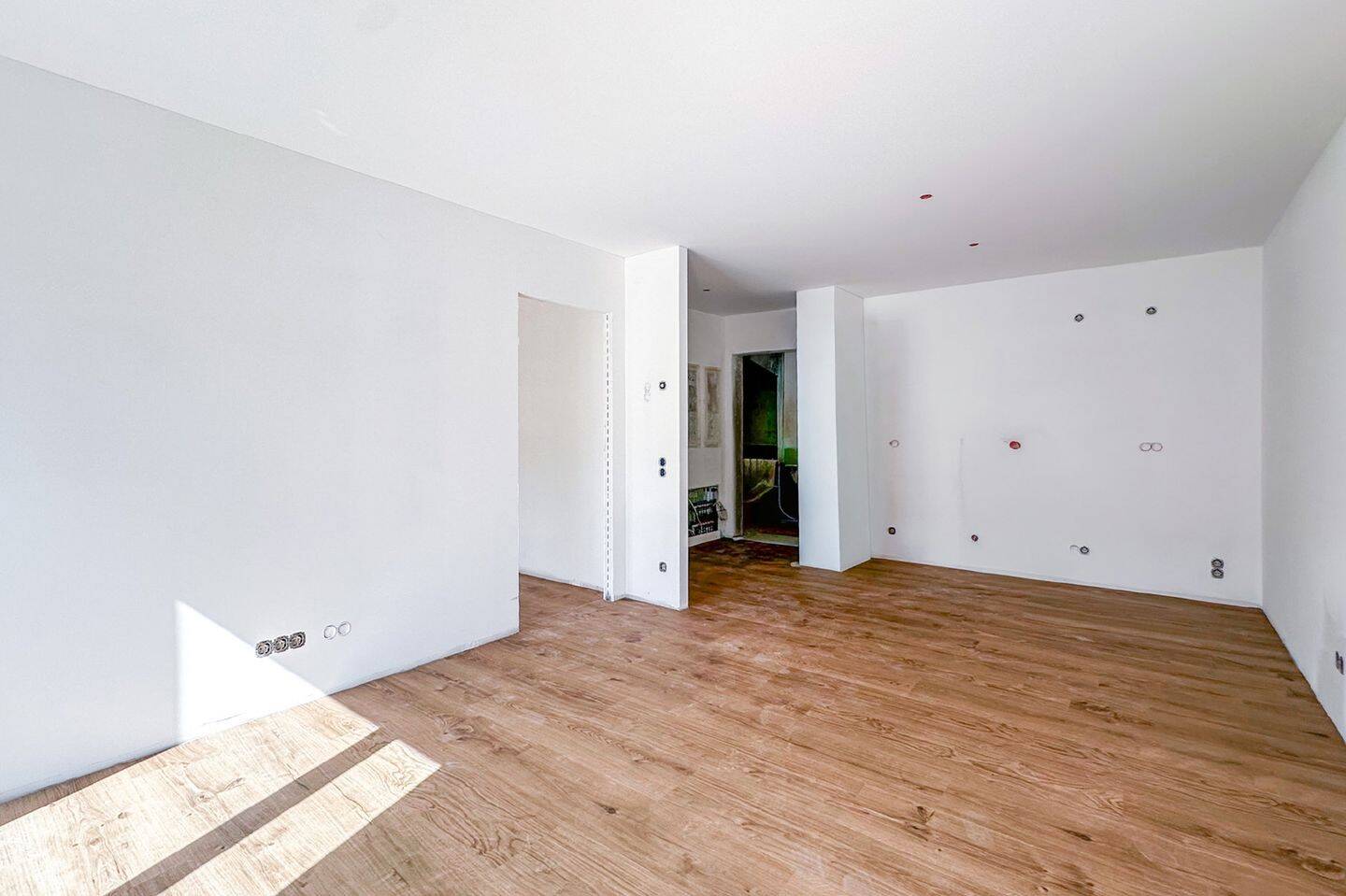 AIGNER – Neubau: Moderne und helle 2-Zimmer Wohnung mit Balkon!, 80995 München (Allach-Untermenzing Feldmoching-Hasenbergl Moosach)