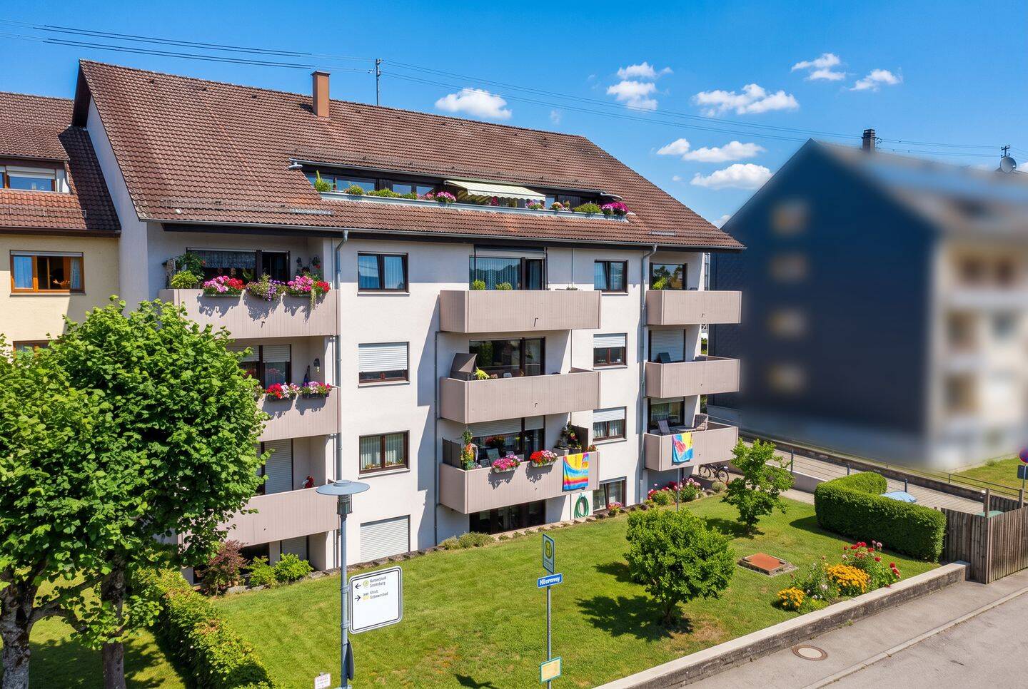 Investitionsobjekt in Schömberg – vermietete 2-Zimmer-Wohnung in gepflegtem Mehrfamilienhaus, 75328 Schömberg