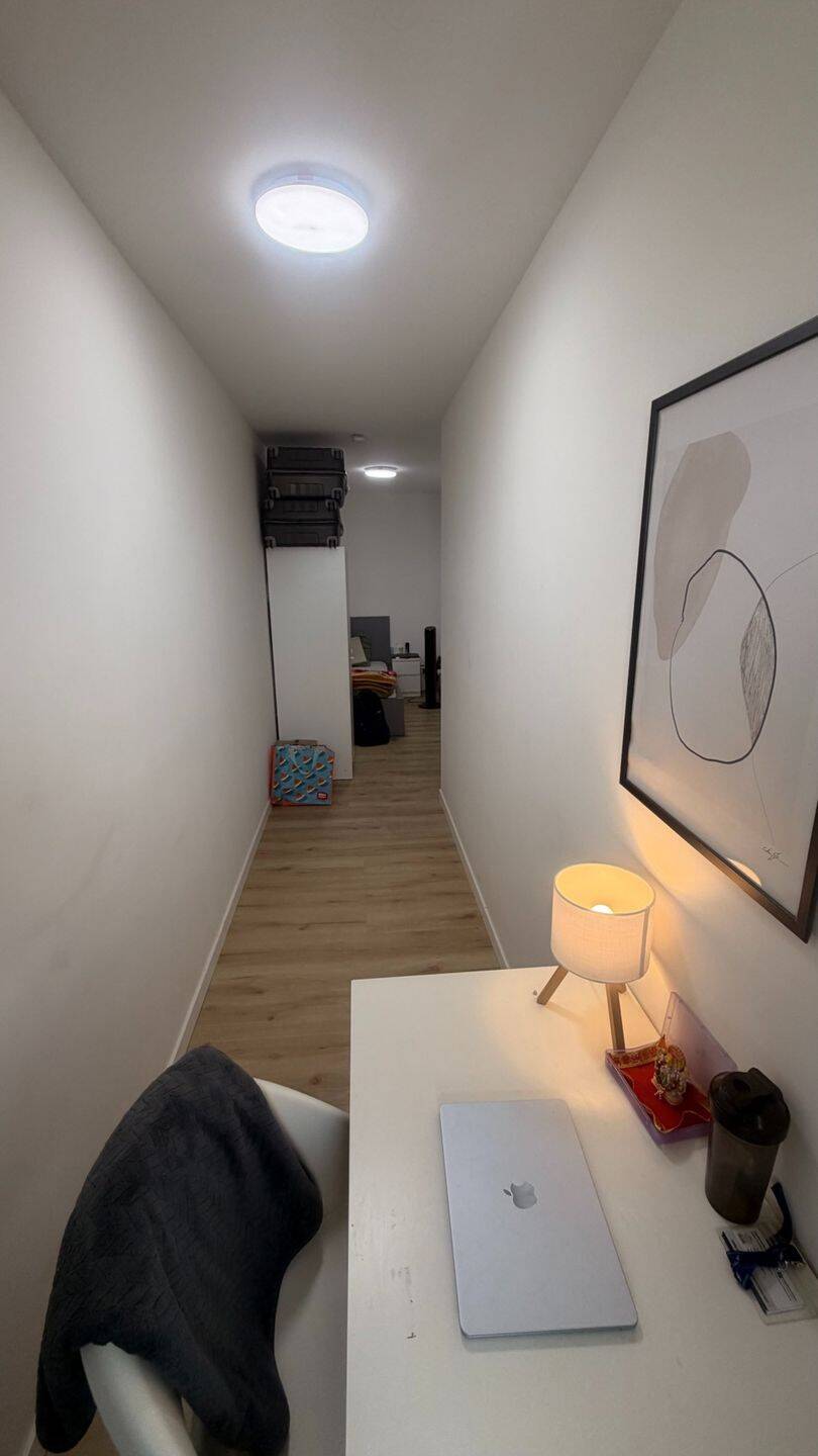 Furnished room in 3-room WG, Frankfurt-Dornbusch | €625 warm | from 1 Oct, 60320 Frankfurt am Main
