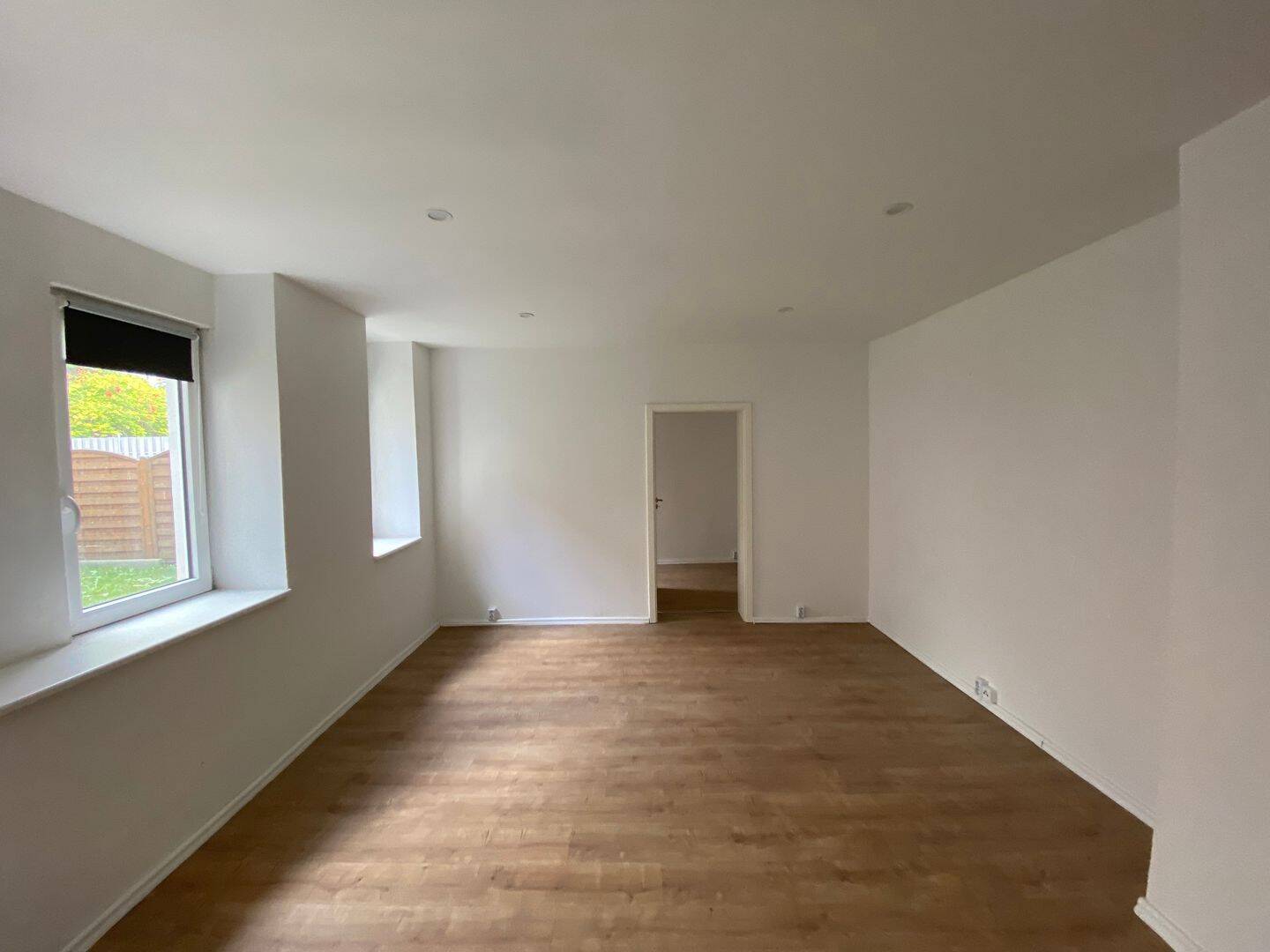 Kleine EG-Wohnung mit 2 Zimmern – zentrumsnah, 8056 Zwickau