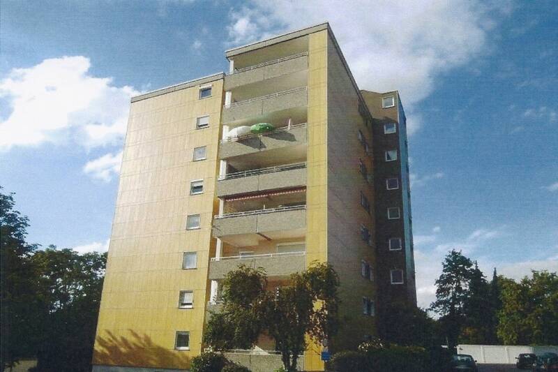 Attraktive 3-Raum-Wohnung mit EBK, Balkon, Parkplatz in Roth, 91154 Roth