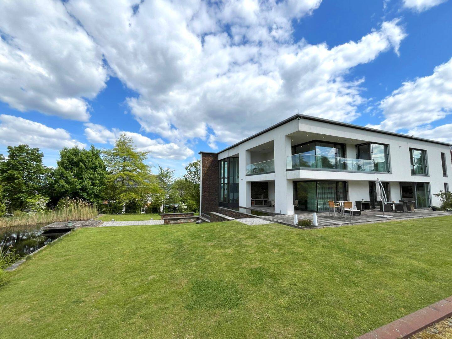 Exklusive Villa für höchste Ansprüche in Bestlage von Bad Oeynhausen, 32547 Bad Oeynhausen