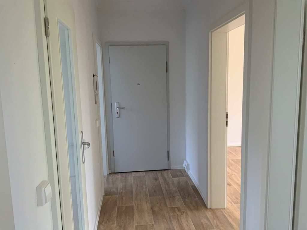 Frisch sanierte 3-Zimmerwohnung in Sellerhausen, 4318 Leipzig (Anger-Crottendorf Sellerhausen-Stünz)