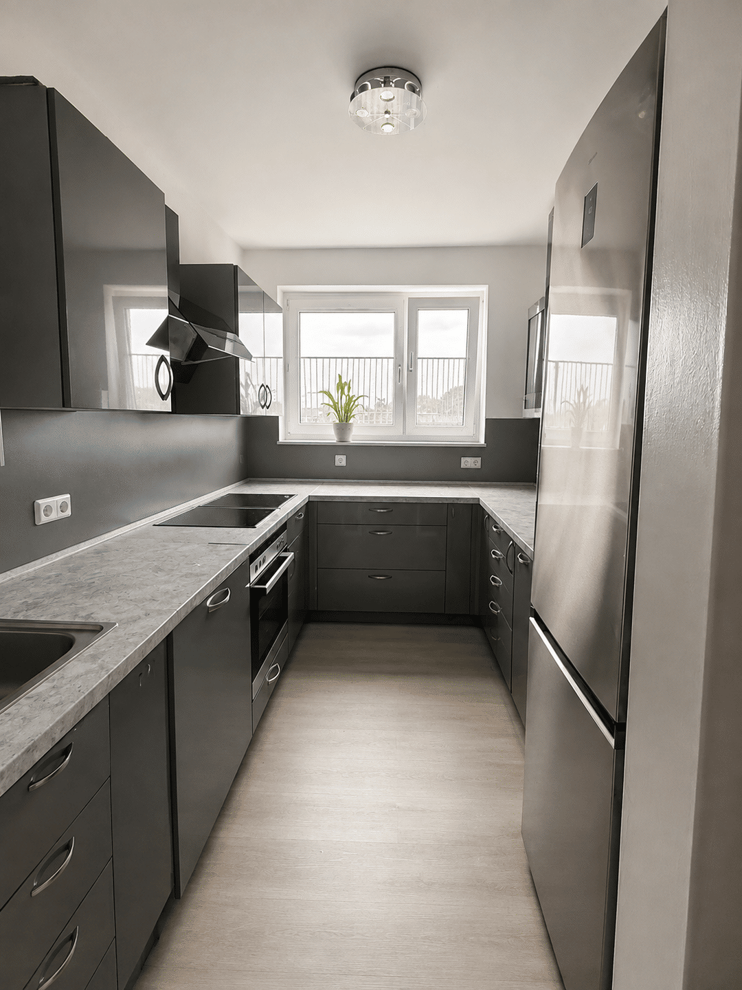 Vermietete 2-Zimmer-Eigentumswohnung mit Balkon und Gartennutzung in Kassel-Oberzwehren, 34134 Kassel (Niederzwehren Oberzwehren Süsterfeld/Helleböhn)