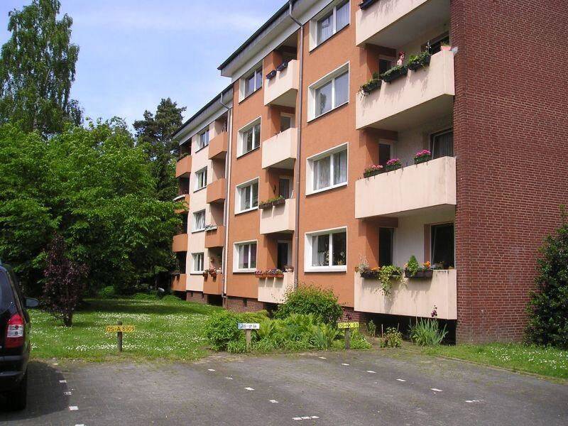 Helle 3-Raum-Wohnung frei!, 49086 Osnabrück (Darum Gretesch Lüstringen Voxtrup Widukindland)