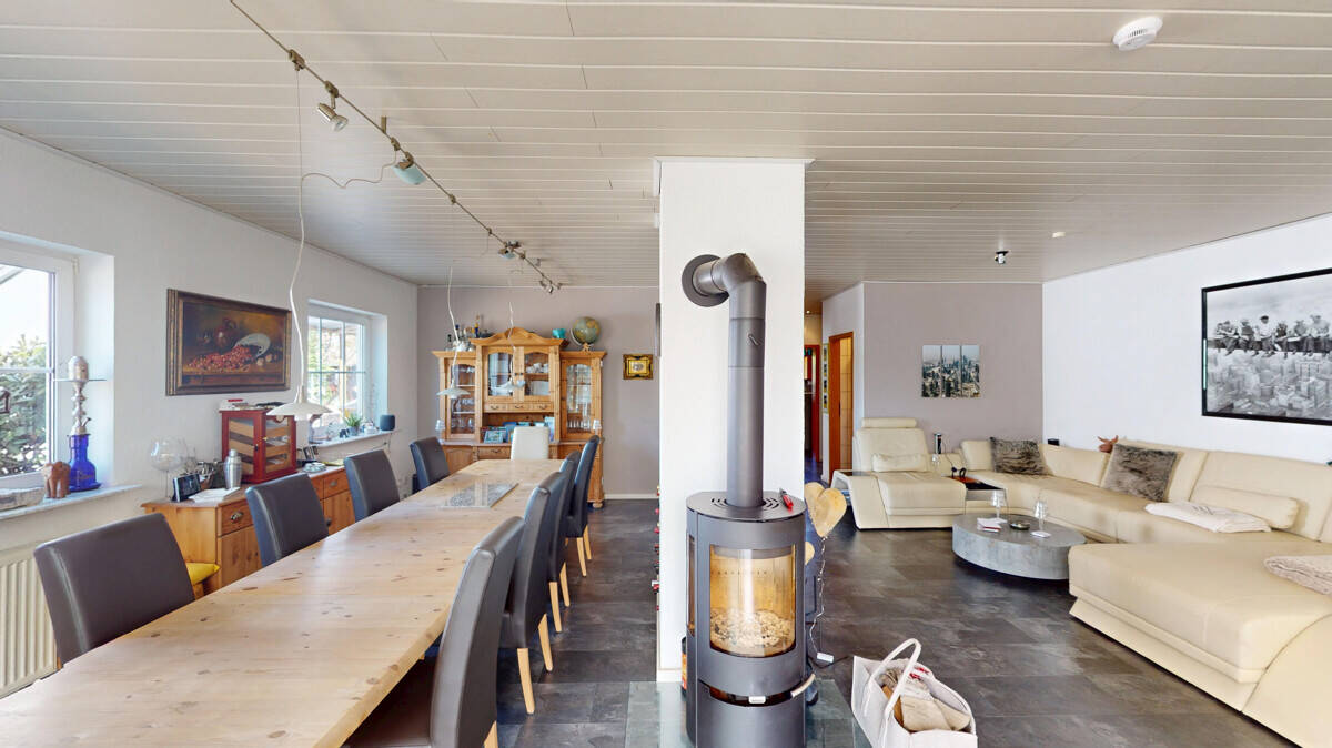 Großzügige Doppelhaushälfte mit 3 Wohneinheiten, Wintergarten & privater Sauna, 76287 Rheinstetten